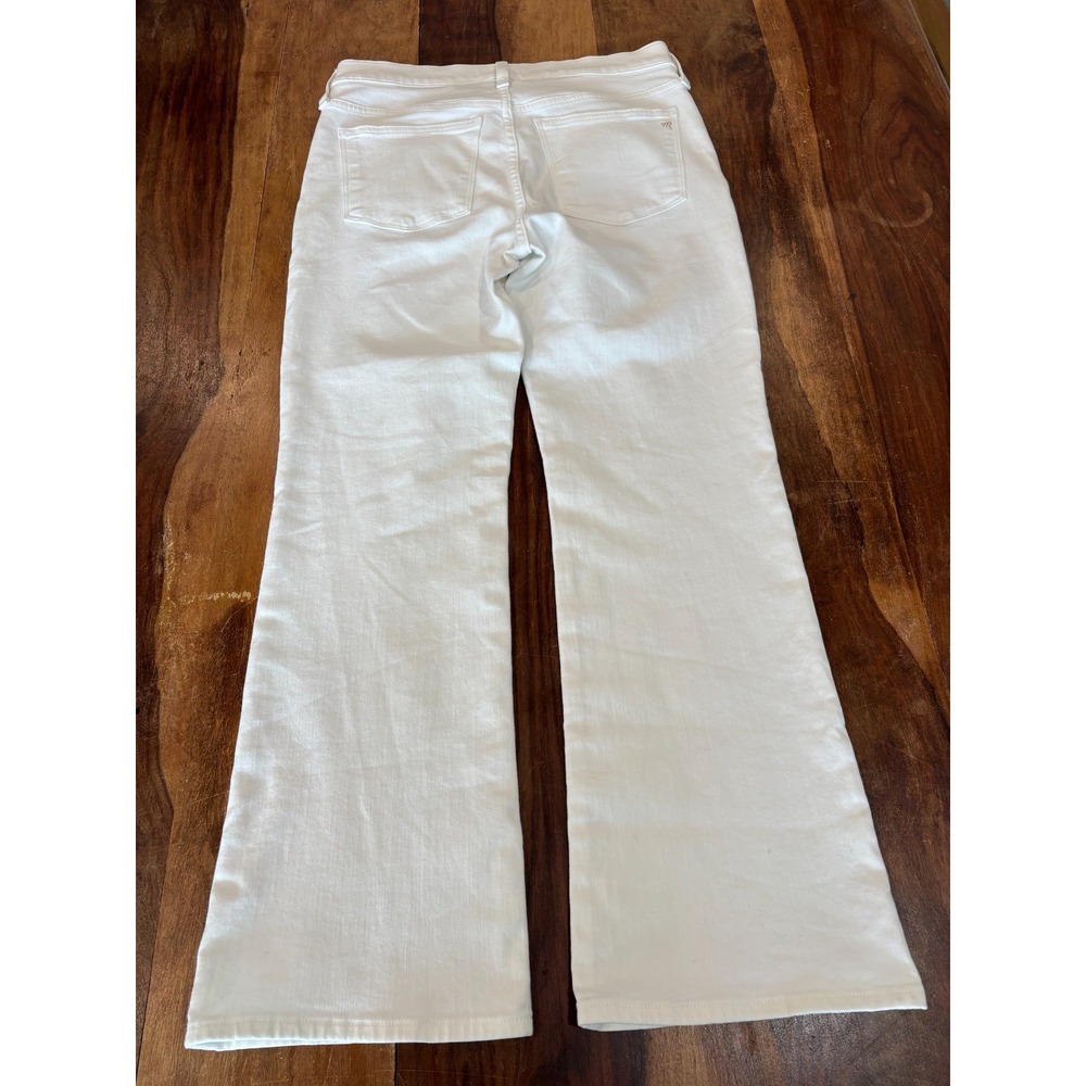 Madewell white mid-rise Kick Out Sz 28 wide leg jeans back pocket logo like new
